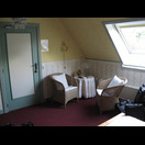 Übernachtung in einer Art Wasserschloss